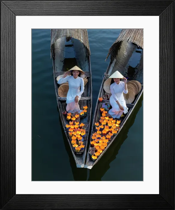 Framed Print : Women laying floating lanterns on the Perfume River at dusk, Hue, Central Vietnam Framed Print : Women laying floating lanterns on the Perfume River at dusk, Hue, Central Vietnam