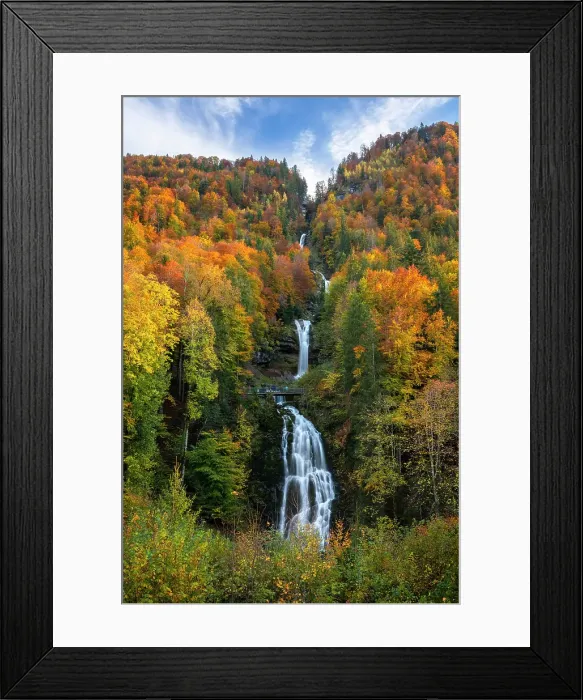 Framed Print : Giessbach waterfall in autumn. Iseltwald, Lake Brienz, Bernese Oberland, Switzerland Framed Print : Giessbach waterfall in autumn. Iseltwald, Lake Brienz, Bernese Oberland, Switzerland