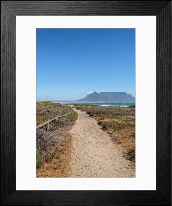 Framed Print : Table Mountan and Bloubergstrand, Cape Town, Western Cape, South Africa Framed Print : Table Mountan and Bloubergstrand, Cape Town, Western Cape, South Africa
