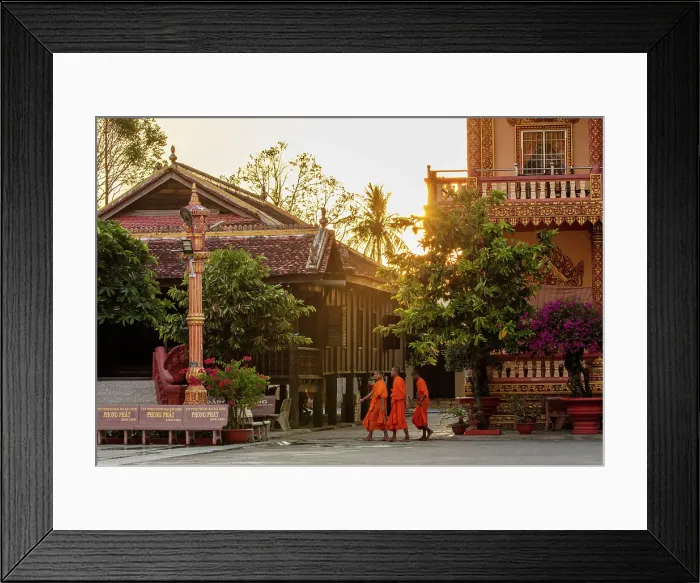 Framed Print : Three Buddhist monks, Xien Can Pagoda, Bac Lieu, Mekong Delta, Vietnam Framed Print : Three Buddhist monks, Xien Can Pagoda, Bac Lieu, Mekong Delta, Vietnam