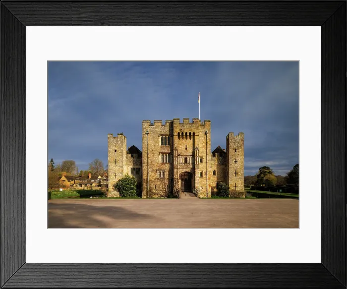 Framed Print : Hever Castle, Hever, Edendridge, Kent, England, UK Framed Print : Hever Castle, Hever, Edendridge, Kent, England, UK