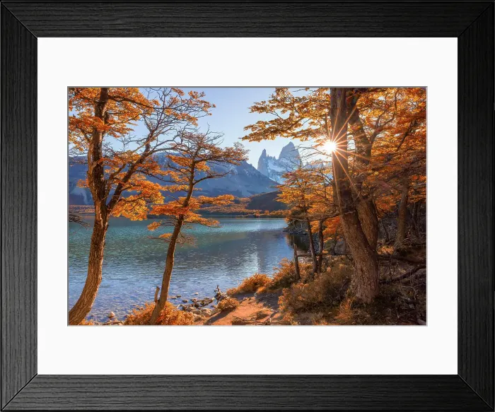 Framed Print : Fitzroy mountain at sunset reflectin in the Laguna Capri lake near El Chalten, Patagonia, Argentina Framed Print : Fitzroy mountain at sunset reflectin in the Laguna Capri lake near El Chalten, Patagonia, Argentina