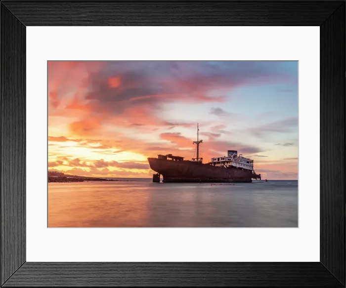 Framed Print : Wreck of the Telamon at sunrise, near Arrecife, Lanzarote, Canary Islands, Spain