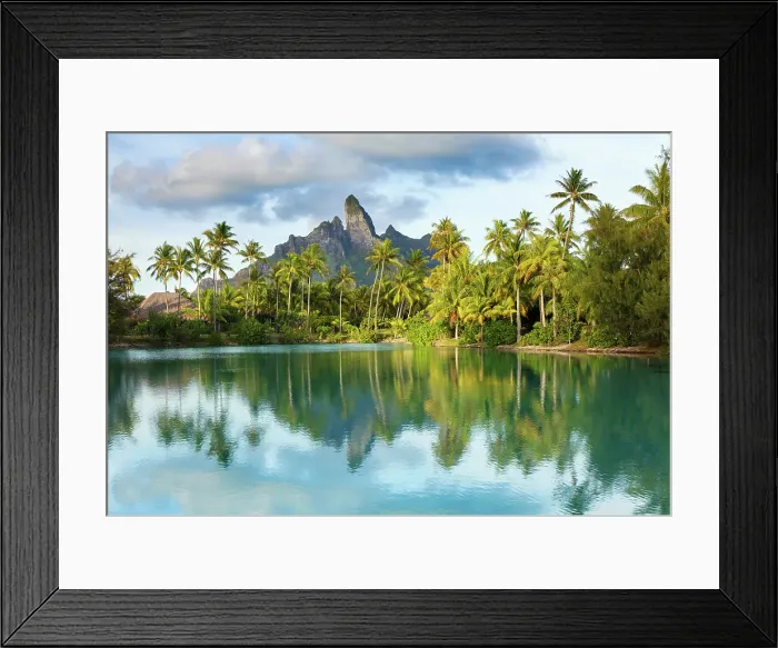 Framed Print : Mount Otemanu, Bora Bora, Society Islands, Pacific Ocean, French Polynesia Framed Print : Mount Otemanu, Bora Bora, Society Islands, Pacific Ocean, French Polynesia