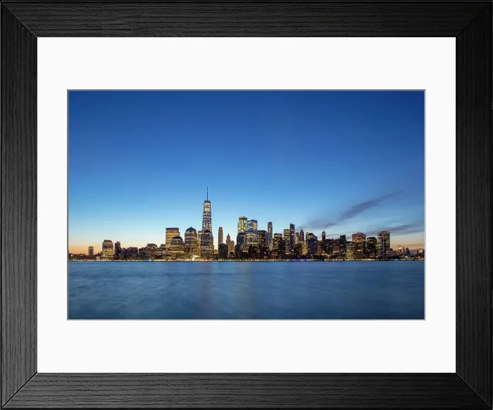 Framed Print : Manhattan and the One World Trade Centre at dusk, from Liberty State Park, Jersey City, New Jersey, USA