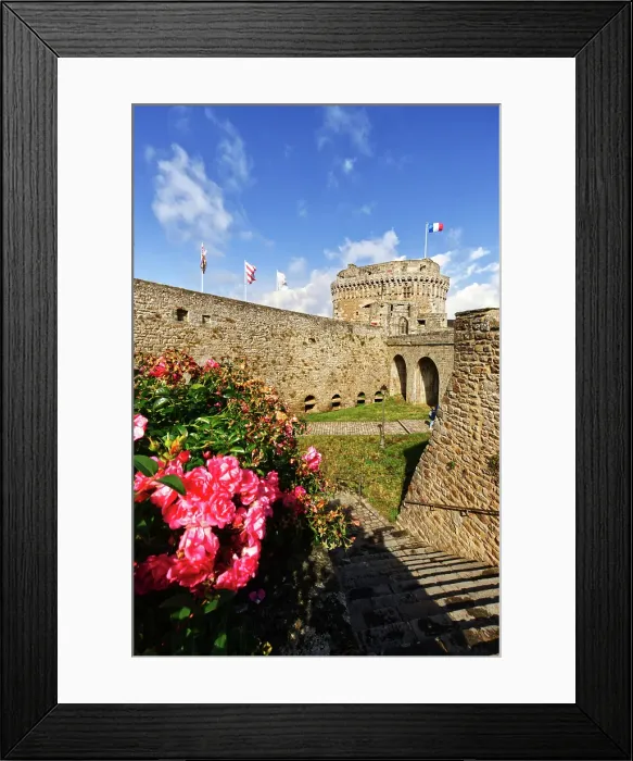 Framed Print : France, Brittany, Bretagne. Côtes-d'Armor. Dinan. Old part of the city. The Castle Framed Print : France, Brittany, Bretagne. Côtes-d'Armor. Dinan. Old part of the city. The Castle