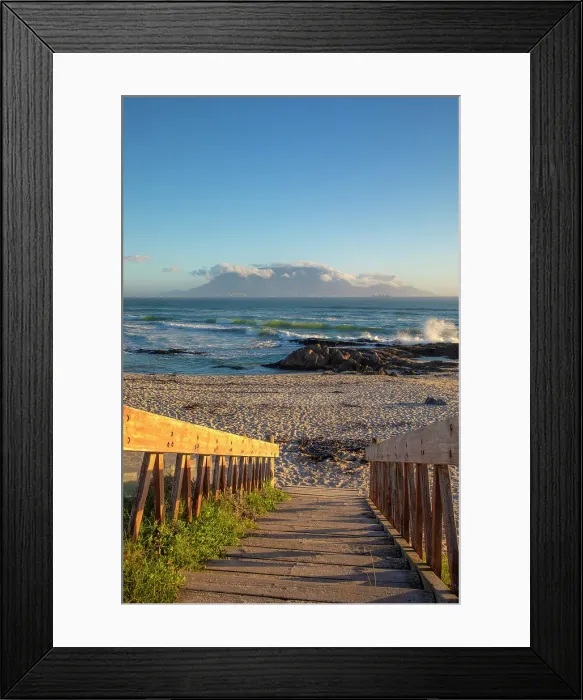 Framed Print : Table Mountan and Bloubergstrand, Cape Town, Western Cape, South Africa Framed Print : Table Mountan and Bloubergstrand, Cape Town, Western Cape, South Africa