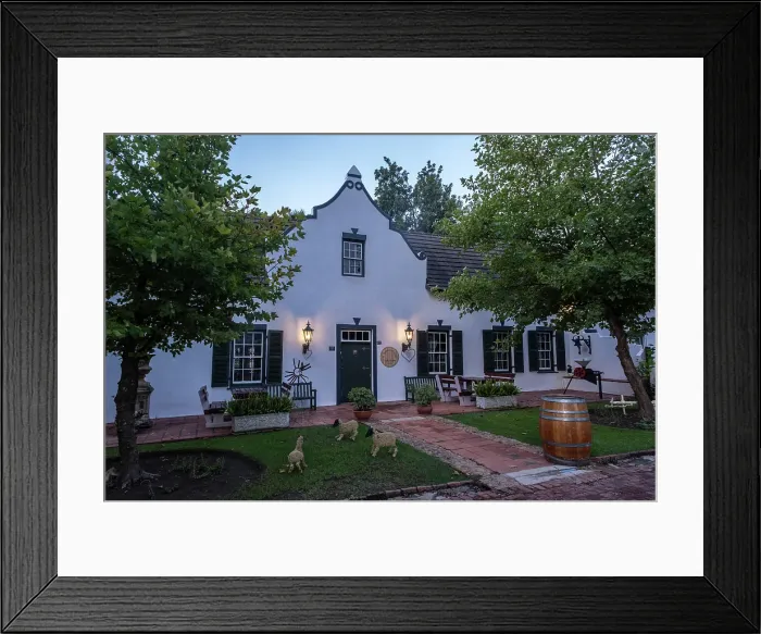 Framed Print : De Leeuwenhof Estate, Paarl, Western Cape, South Africa Framed Print : De Leeuwenhof Estate, Paarl, Western Cape, South Africa