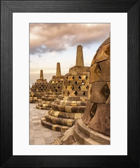 Framed Print : Borobudur Temple, Magelang, Central Java, Indonesia Framed Print : Borobudur Temple, Magelang, Central Java, Indonesia