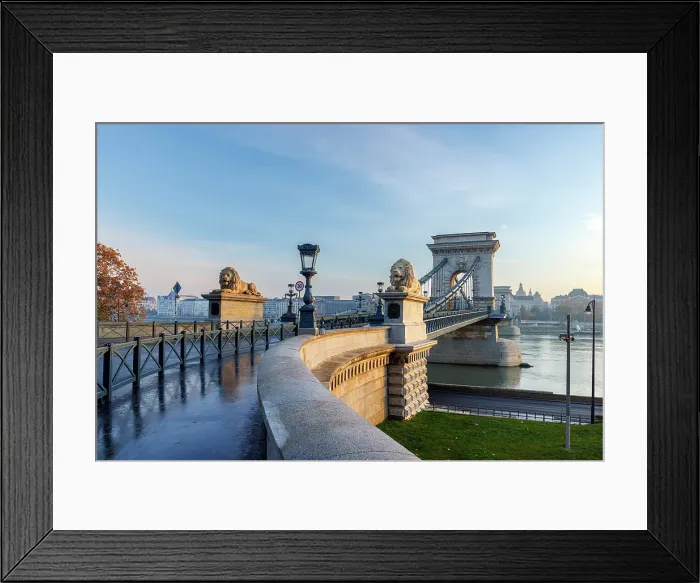 Framed Print : Szechenyi Chain Bridge and the Danube River, Budapest, Hungary Framed Print : Szechenyi Chain Bridge and the Danube River, Budapest, Hungary