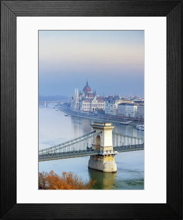 Framed Print : Szechenyi Chain Bridge and the Parliament Building, Budapest, Hungary Framed Print : Szechenyi Chain Bridge and the Parliament Building, Budapest, Hungary