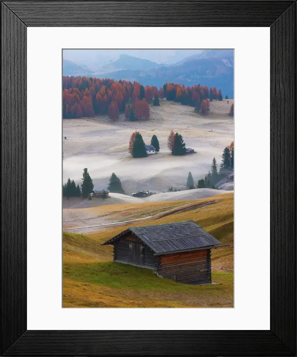 Framed Print : Alpe di Siusi in the Dolomites and the Sassolungo and Sassopiatto mountain, Trentino Alto Adige, Italy