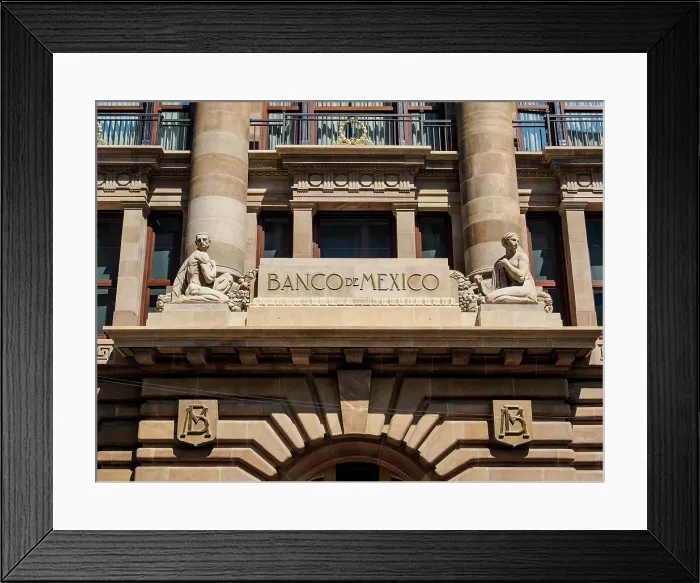 Framed Print : Bank of Mexico, detailed view, Avenida 5 de Mayo, Mexico City, Mexico Framed Print : Bank of Mexico, detailed view, Avenida 5 de Mayo, Mexico City, Mexico