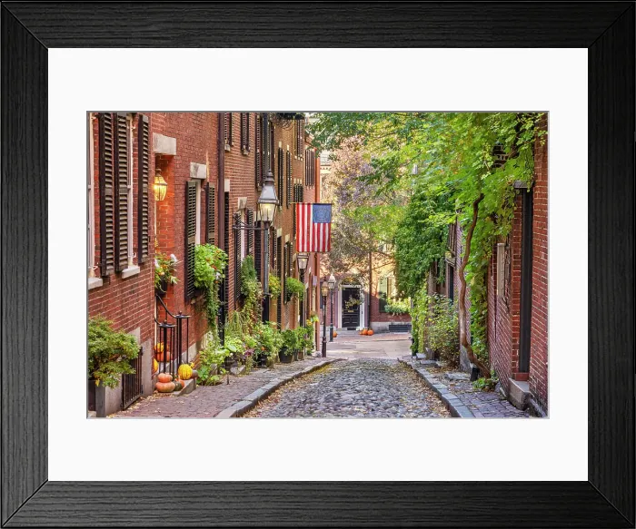 Framed Print : Historic Acorn Street, Boston, Massachusetts, USA Framed Print : Historic Acorn Street, Boston, Massachusetts, USA
