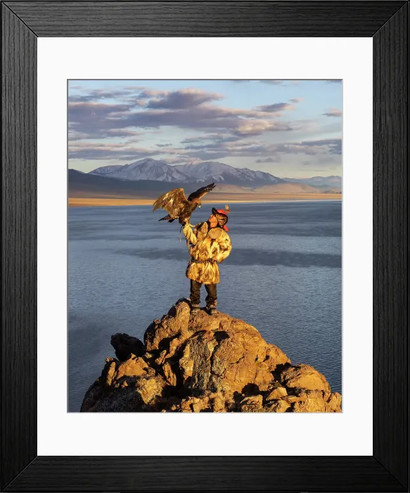 Framed Print : Kazakh Eagle Hunter with his Golden Eagle at sunset against a mountainous backdrop, Tolbo Lake, Western Mongolia, Asia Framed Print : Kazakh Eagle Hunter with his Golden Eagle at sunset against a mountainous backdrop, Tolbo Lake, Western Mongolia, Asia