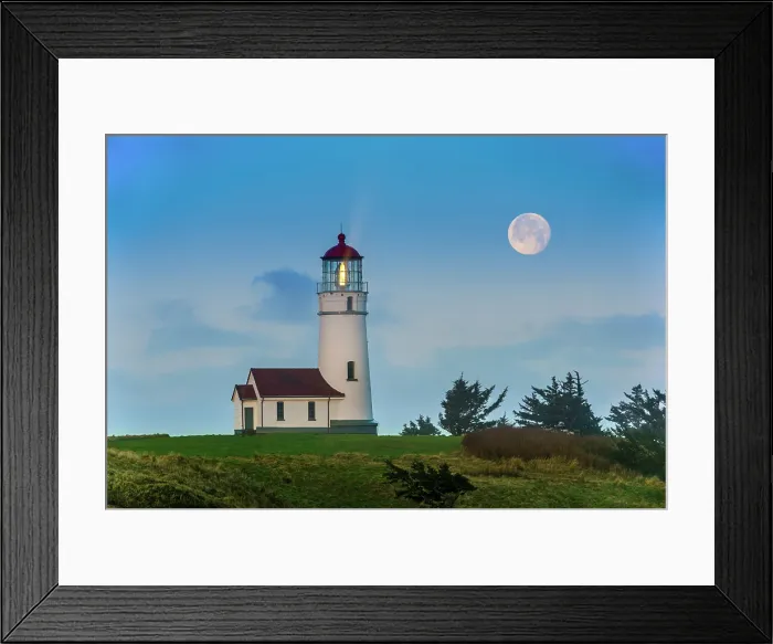 Framed Print : Full Moon over Cape Blanco Lighthouse, Oregon, USA Framed Print : Full Moon over Cape Blanco Lighthouse, Oregon, USA