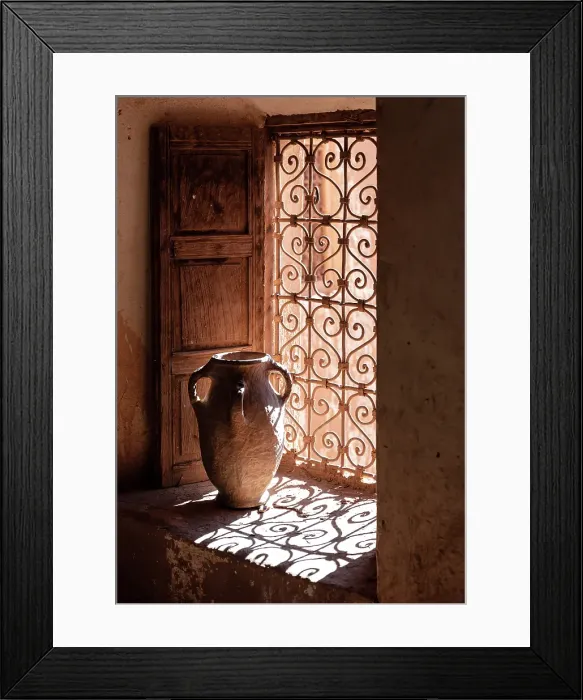 Framed Print : Old clay pot on window ledge, Telouet Kasbah, Atlas Mountains, Morocco Framed Print : Old clay pot on window ledge, Telouet Kasbah, Atlas Mountains, Morocco