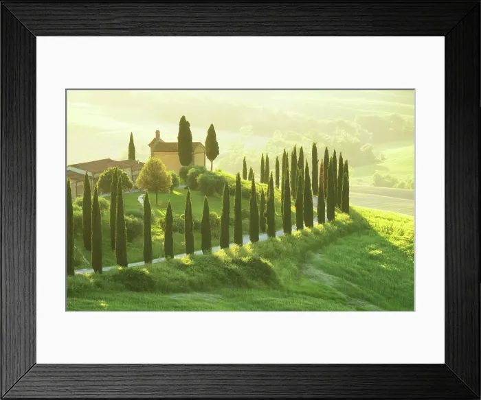 Framed Print : Evening light over Cappella di Baccoleno, Crete Senesi, Tuscany, Italy Framed Print : Evening light over Cappella di Baccoleno, Crete Senesi, Tuscany, Italy