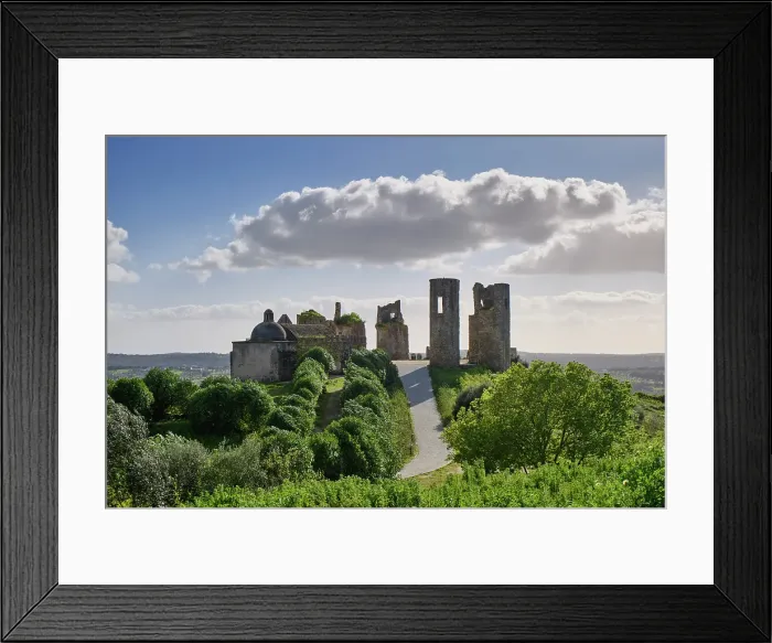 Framed Print : The castle of Montemor-o-Novo. Alentejo, Portugal Framed Print : The castle of Montemor-o-Novo. Alentejo, Portugal