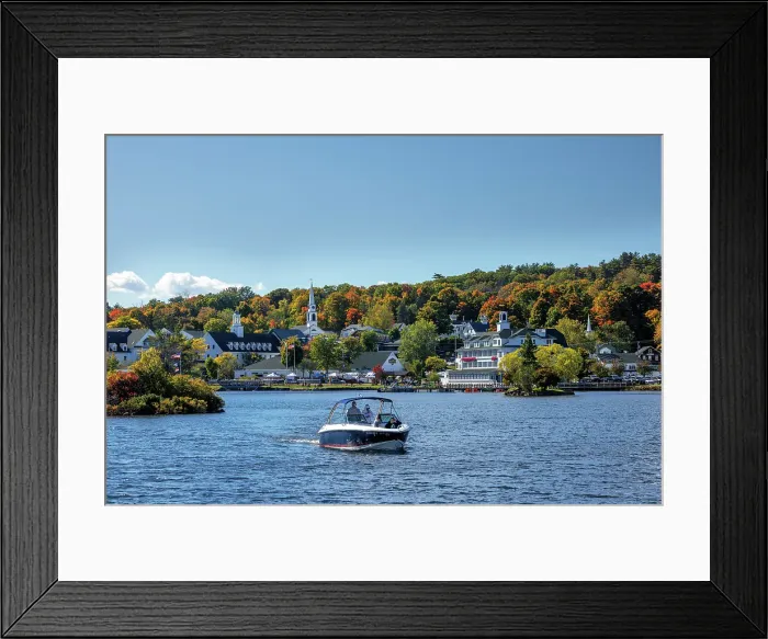 Framed Print : A boat on Lake Winnipesaukee, Meredith, New Hampshire, New England, USA Framed Print : A boat on Lake Winnipesaukee, Meredith, New Hampshire, New England, USA