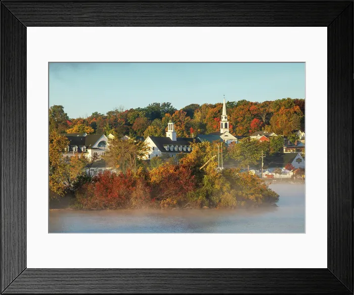 Framed Print : Meredith, Lake Winnipesaukee, New Hampshire, New England, USA Framed Print : Meredith, Lake Winnipesaukee, New Hampshire, New England, USA