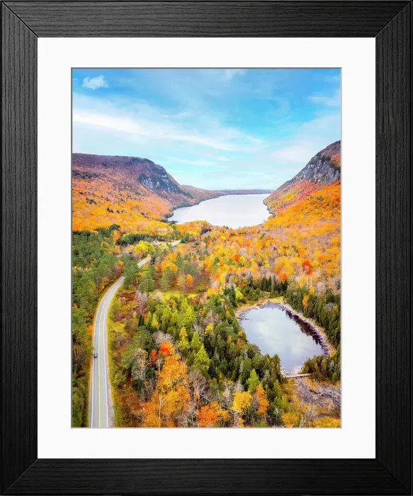 Framed Print : Aerial View of Idyllic Lake Willoughby framed by Fall Foliage Lake Willoughby, Northeast Kingdom of Vermont, Vermont, New England, USA Framed Print : Aerial View of Idyllic Lake Willoughby framed by Fall Foliage Lake Willoughby, Northeast Kingdom of Vermont, Vermont, New England, USA