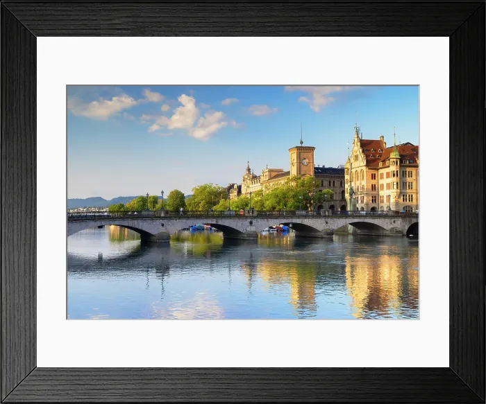 Framed Print : Munster Bridge over Limmat River, Zurich, Switzerland Framed Print : Munster Bridge over Limmat River, Zurich, Switzerland