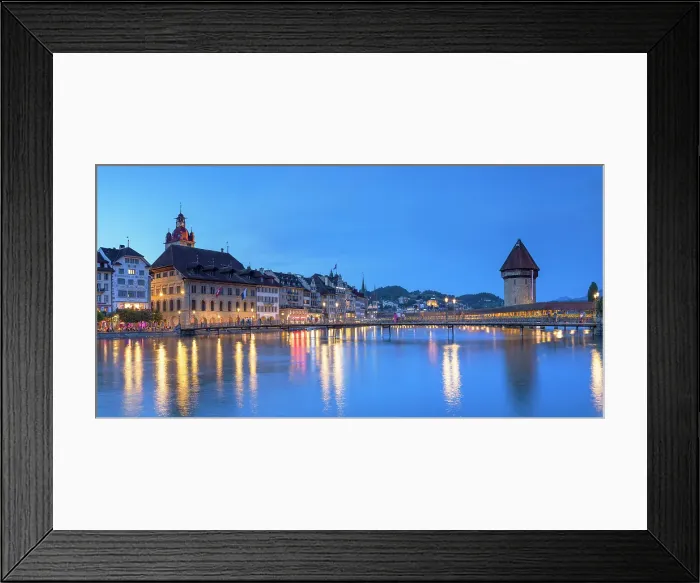 Framed Print : Chapel Bridge and Reuss River at dusk, Lucerne, Switzerland Framed Print : Chapel Bridge and Reuss River at dusk, Lucerne, Switzerland
