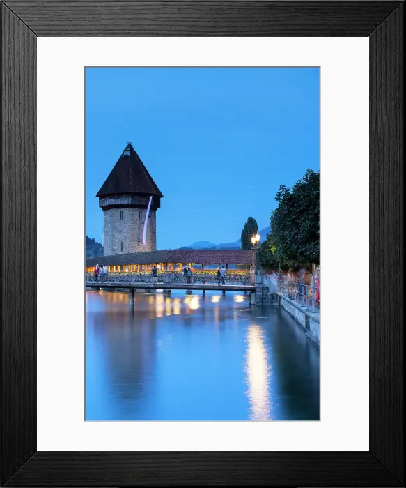 Framed Print : Chapel Bridge and Reuss River at dusk, Lucerne, Switzerland Framed Print : Chapel Bridge and Reuss River at dusk, Lucerne, Switzerland