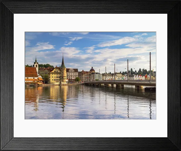 Framed Print : Lake Bridge and Reuss River, Lucerne, Switzerland
