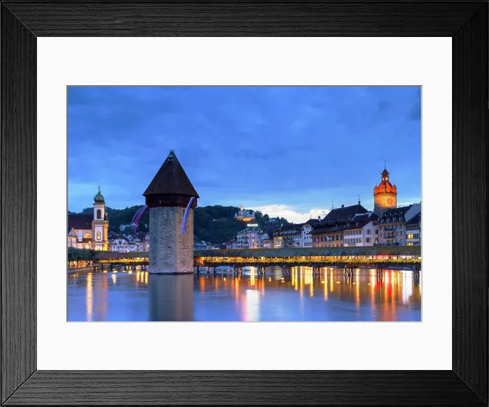 Framed Print : Chapel Bridge and Reuss River at dusk, Lucerne, Switzerland Framed Print : Chapel Bridge and Reuss River at dusk, Lucerne, Switzerland