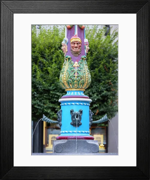 Framed Print : Fritschi fountain in the Old Town, Lucerne, Switzerland