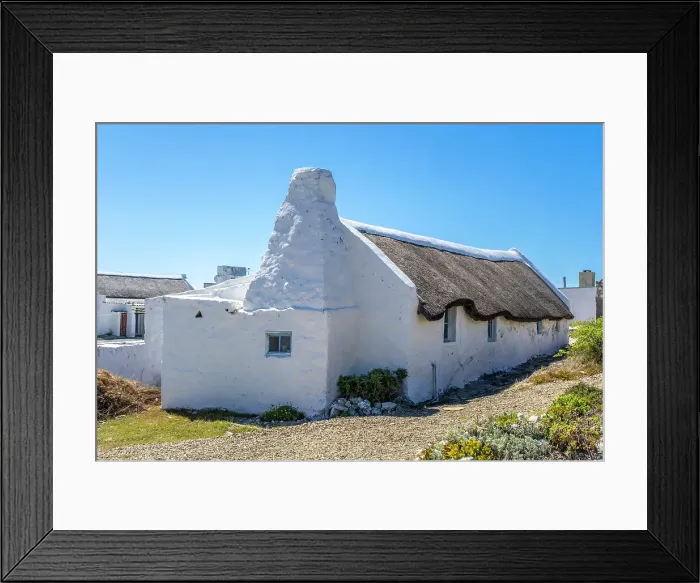 Framed Print : Thatched cottage, Arniston, Overberg region, Western Cape, South Africa Framed Print : Thatched cottage, Arniston, Overberg region, Western Cape, South Africa