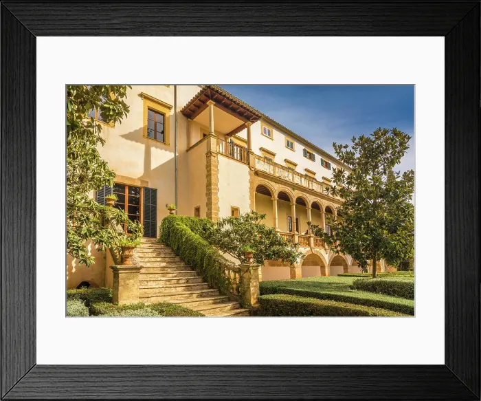 Framed Print : Garden and manor house of the Raixa estate, Bunyola, Mallorca, Balearic Islands, Spain Framed Print : Garden and manor house of the Raixa estate, Bunyola, Mallorca, Balearic Islands, Spain