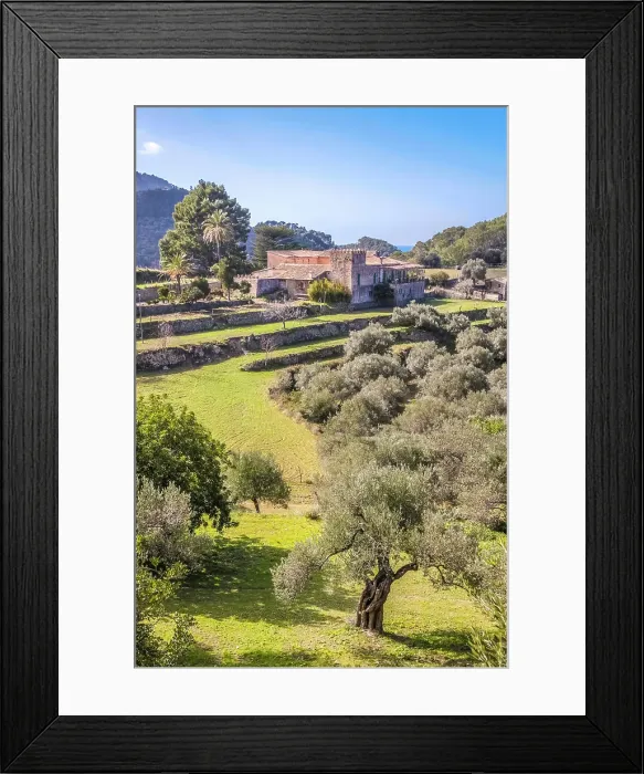 Framed Print : Country estate near the village of Banyalbufar in the Serra de Tramuntana, Mallorca, Balearic Islands, Spain Framed Print : Country estate near the village of Banyalbufar in the Serra de Tramuntana, Mallorca, Balearic Islands, Spain