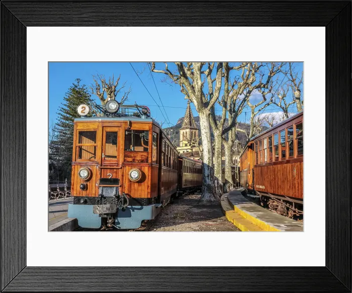 Framed Print : Historic train The Red Lightning (Tren de Soller) in Soller station, Mallorca, Balearic Islands, Spain Framed Print : Historic train The Red Lightning (Tren de Soller) in Soller station, Mallorca, Balearic Islands, Spain