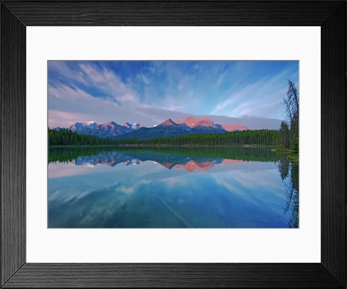 Framed Print : The Bow Range reflected in Herbert Lake at dawn, Banff National Park, Alberta, Canada Framed Print : The Bow Range reflected in Herbert Lake at dawn, Banff National Park, Alberta, Canada