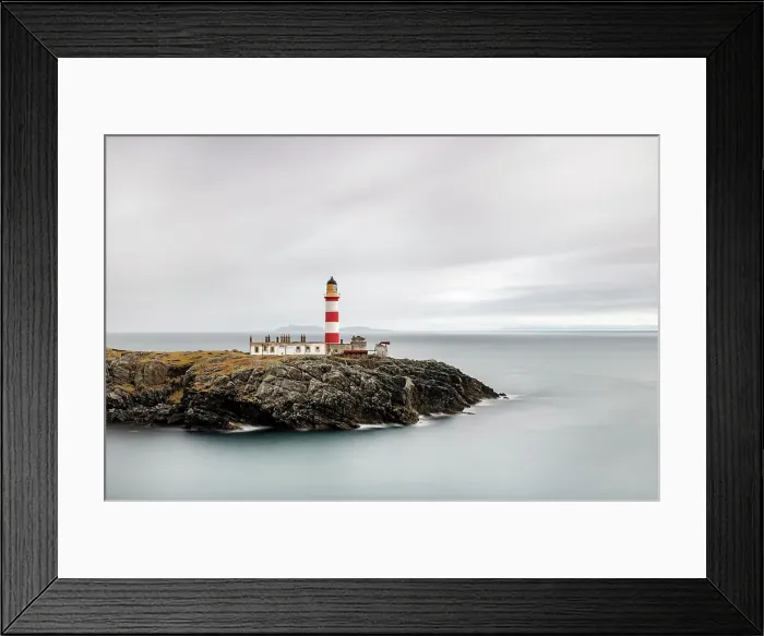 Framed Print : Scalpay Lighthouse, Isle of Scalpay, Outer Hebrides, Scotland Framed Print : Scalpay Lighthouse, Isle of Scalpay, Outer Hebrides, Scotland