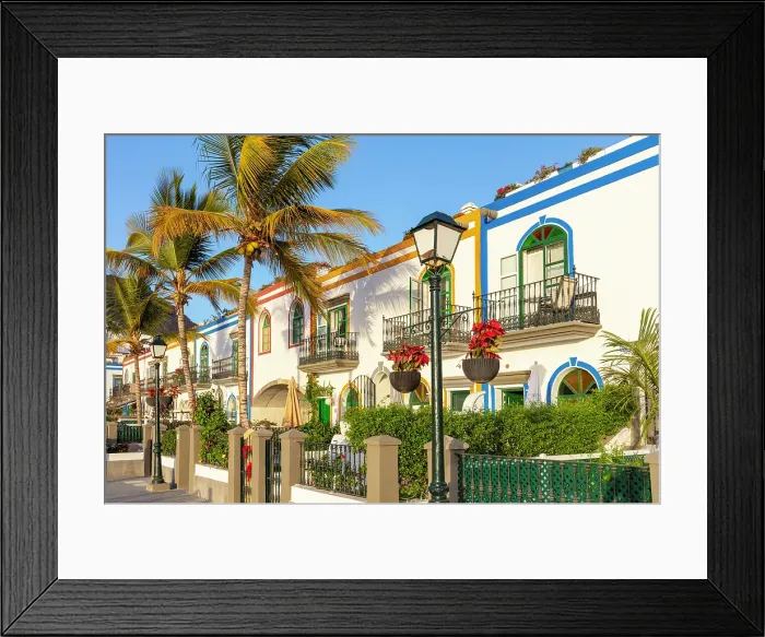 Framed Print : Colourful houses in Puerto de Mogan, Gran Canaria, Canary Islands, Spain Framed Print : Colourful houses in Puerto de Mogan, Gran Canaria, Canary Islands, Spain