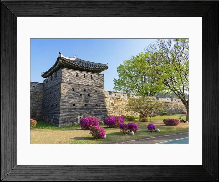 Framed Print : Watchtower on city walls of Hwaseong Fortress (UNESCO World Heritage Site), Suwon, Gyeonggi Province, South Korea Framed Print : Watchtower on city walls of Hwaseong Fortress (UNESCO World Heritage Site), Suwon, Gyeonggi Province, South Korea