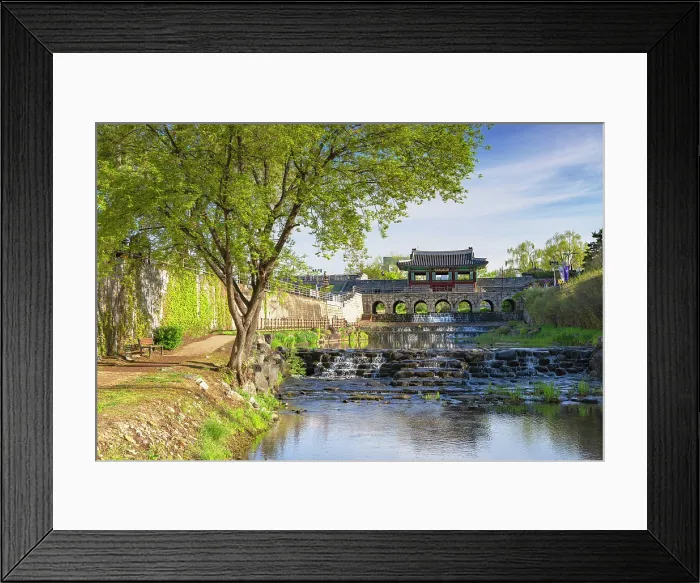 Framed Print : Hwahongmun Gate (Buksumun) of Hwaseong Fortress (UNESCO World Heritage Site), Suwon, Gyeonggi Province, South Korea Framed Print : Hwahongmun Gate (Buksumun) of Hwaseong Fortress (UNESCO World Heritage Site), Suwon, Gyeonggi Province, South Korea