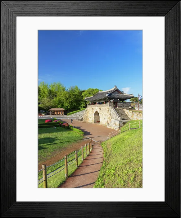 Framed Print : Hwaseomun Gate of Hwaseong Fortress (UNESCO World Heritage Site), Suwon, Gyeonggi Province, South Korea Framed Print : Hwaseomun Gate of Hwaseong Fortress (UNESCO World Heritage Site), Suwon, Gyeonggi Province, South Korea