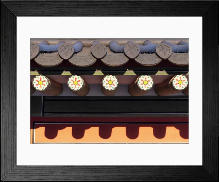 Framed Print : Roof detail of Deoksugung Palace, Seoul, Seoul Metropolitan Area, South Korea Framed Print : Roof detail of Deoksugung Palace, Seoul, Seoul Metropolitan Area, South Korea
