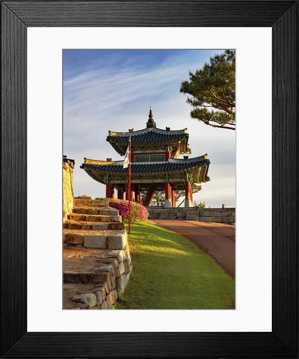 Framed Print : Western Command Post (Seojangdae) of Hwaseong Fortress (UNESCO World Heritage Site), Suwon, Gyeonggi Province, South Korea Framed Print : Western Command Post (Seojangdae) of Hwaseong Fortress (UNESCO World Heritage Site), Suwon, Gyeonggi Province, South Korea