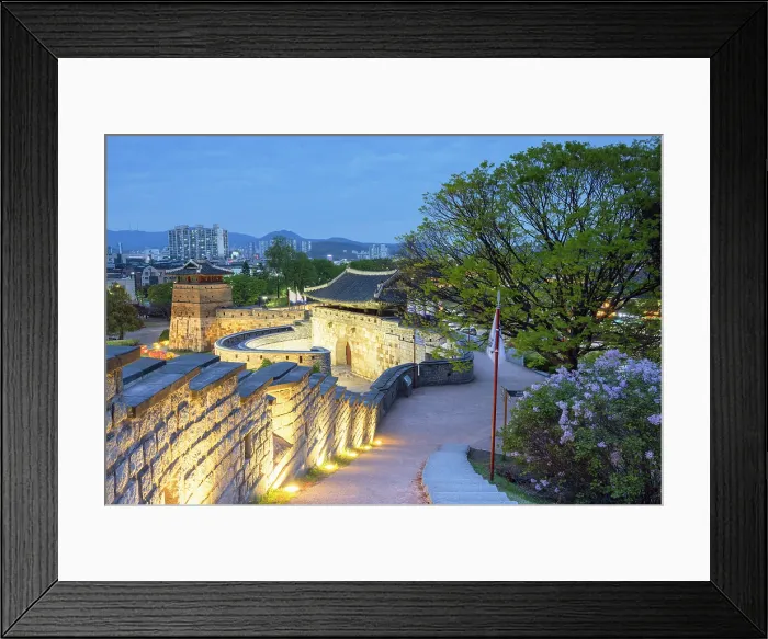 Framed Print : Hwaseomun Gate of Hwaseong Fortress (UNESCO World Heritage Site) at dusk, Suwon, Gyeonggi Province, South Korea Framed Print : Hwaseomun Gate of Hwaseong Fortress (UNESCO World Heritage Site) at dusk, Suwon, Gyeonggi Province, South Korea
