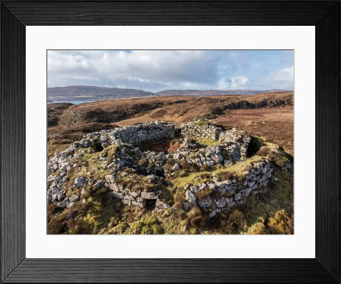 Framed Print : Dun Fiadhairt, an Iron Age Broch near Dunvegan on the Isle of Skye, Scotland. Winter (February) 2025