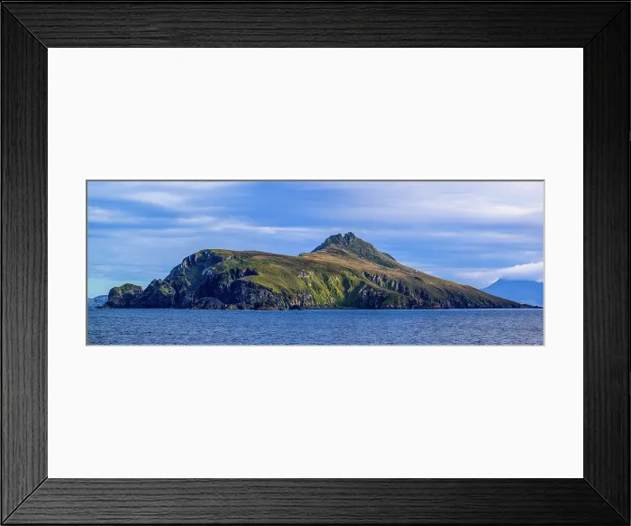 Framed Print : The islands around Cape Horn, Cape Horn, Ant√°rtica Chilena Province, Chile Framed Print : The islands around Cape Horn, Cape Horn, Ant√°rtica Chilena Province, Chile