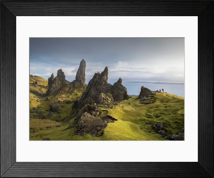 Framed Print : Two photographers shooting the Old Man of Storr on the Isle of Skye, Scotland. Winter (February) 2025 Framed Print : Two photographers shooting the Old Man of Storr on the Isle of Skye, Scotland. Winter (February) 2025