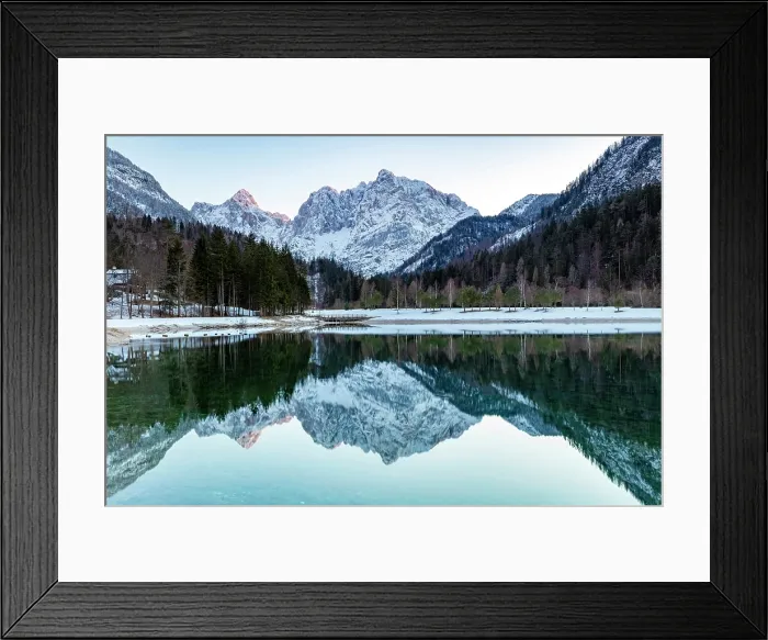 Framed Print : Snow-covered Julian Alps reflecting in Lake Jasna, near Kranjska Gora, Slovenia Framed Print : Snow-covered Julian Alps reflecting in Lake Jasna, near Kranjska Gora, Slovenia