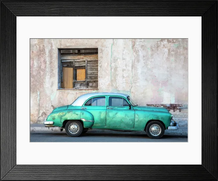 Framed Print : Old American car, Centro Habana, Havana, Cuba Framed Print : Old American car, Centro Habana, Havana, Cuba
